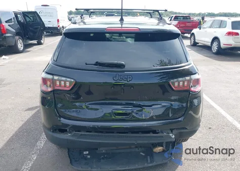2018 Jeep Compass Altitude 4X4 from USA, damaged, VIN 3C4NJDBB2JT479373